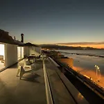 Fantástico ático En Primera Línea De Playa Appartamento *
